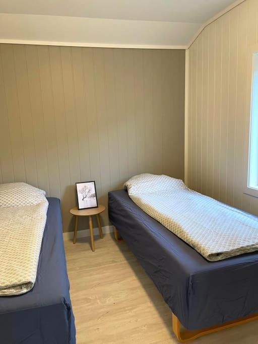 Ferienwohnung 2 Etasje Leilighet Med 2 Soverom Harstad Exterior foto