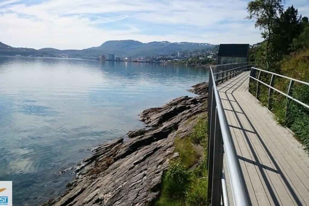 Ferienwohnung 2 Etasje Leilighet Med 2 Soverom Harstad Exterior foto